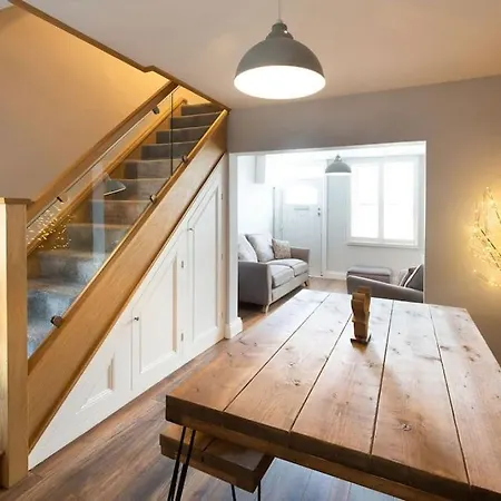 1 Bed With Hot Tub - Dom wakacyjny *